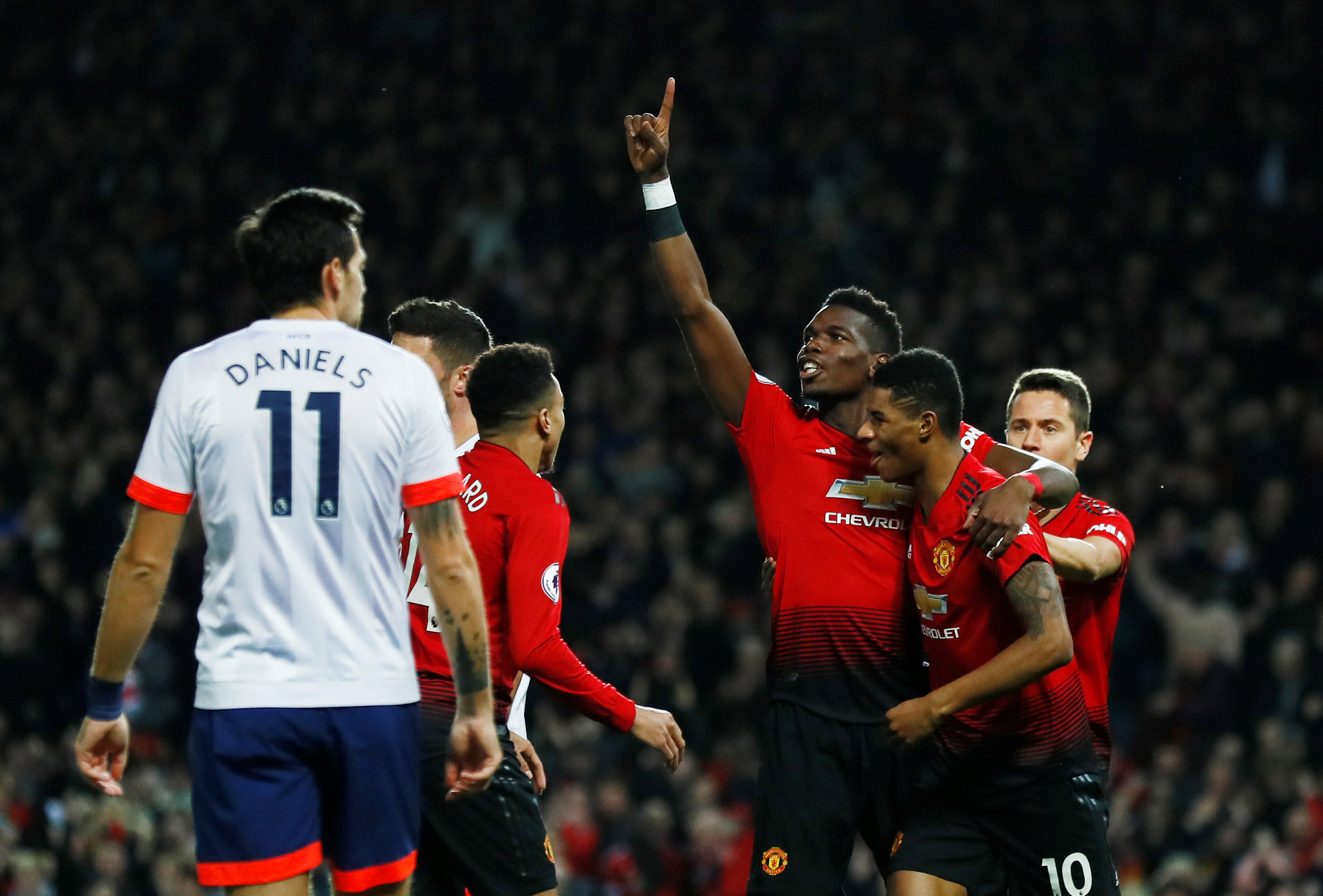 防守定位球 防守定位球